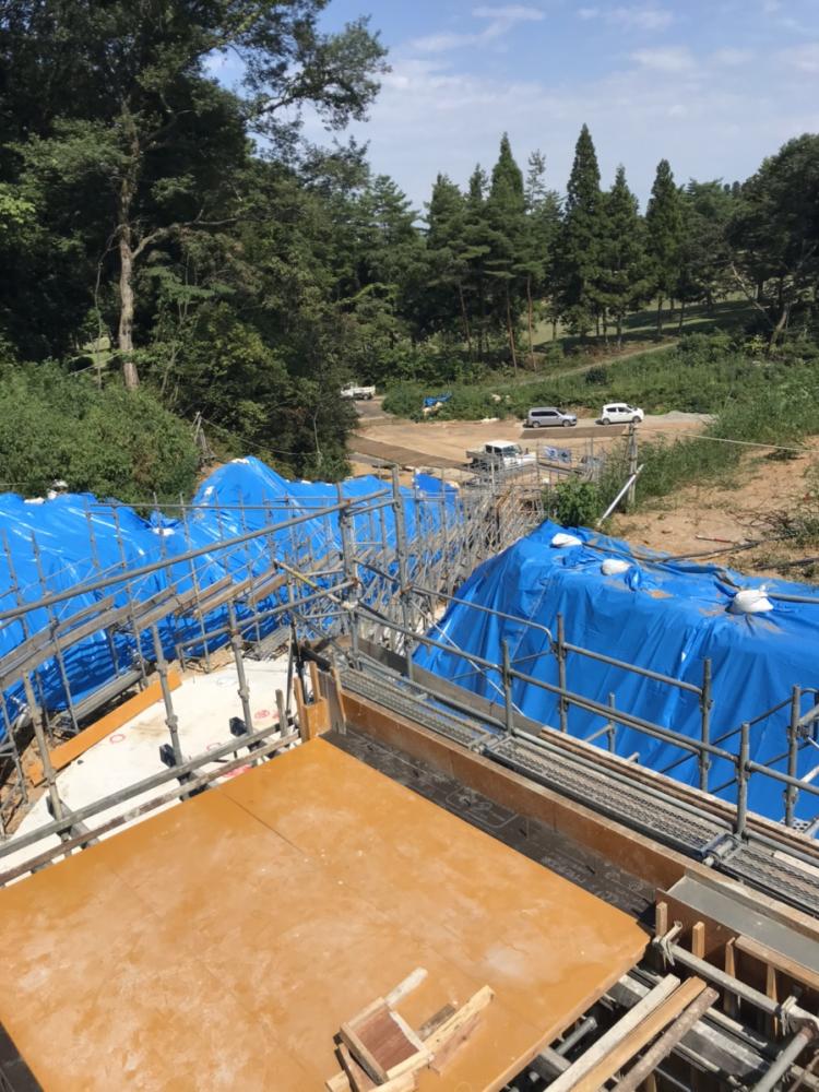 富山市・堤体改修工事