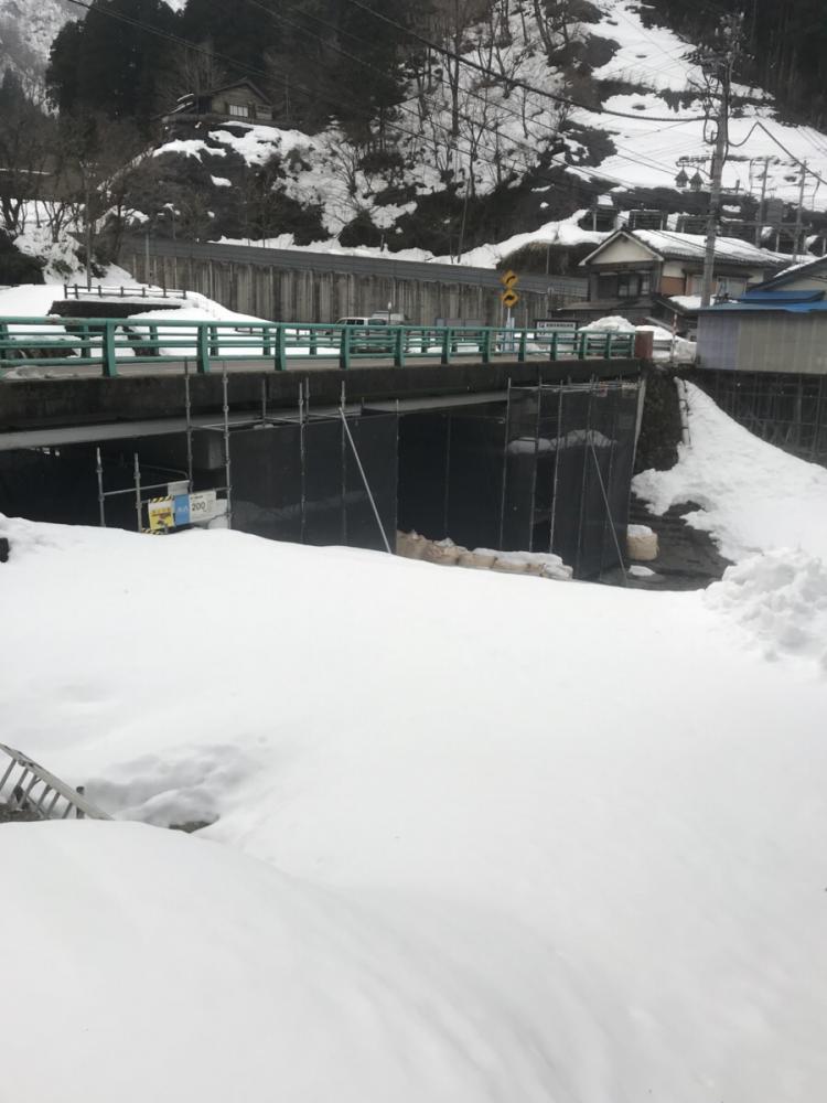 黒部市・橋脚補修工事